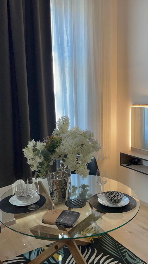 Lux Dabich 1 Apartment Novi Sad Luaran gambar